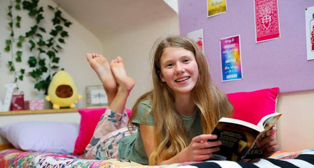 Prior’s Field School